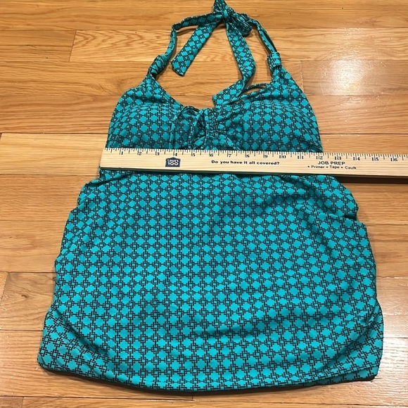 Motherhood Beach Bump maternity tankini swim top size medium. - Picture 2 of 7